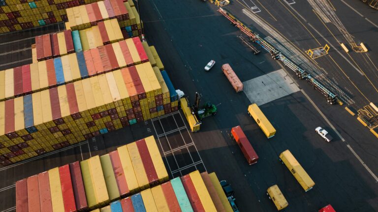 How Reliable Freight Coordination Helps Businesses Save Time